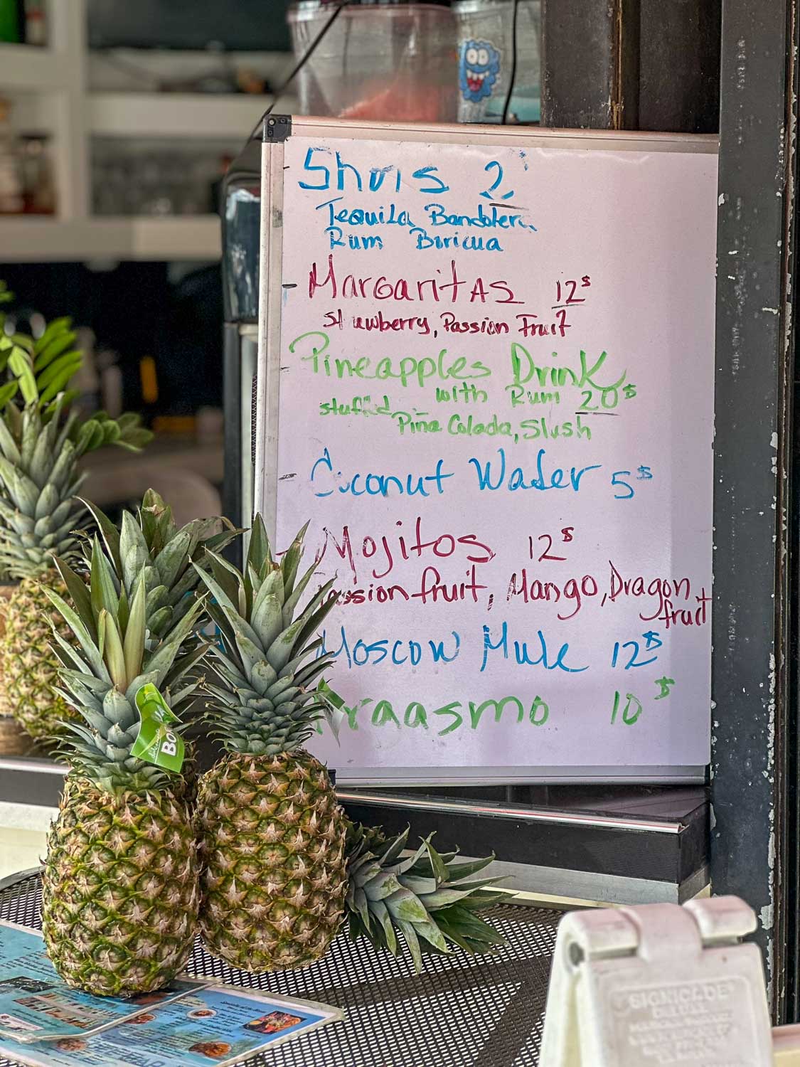 Seafood and drinks at Bocas del Mar, Luquillo