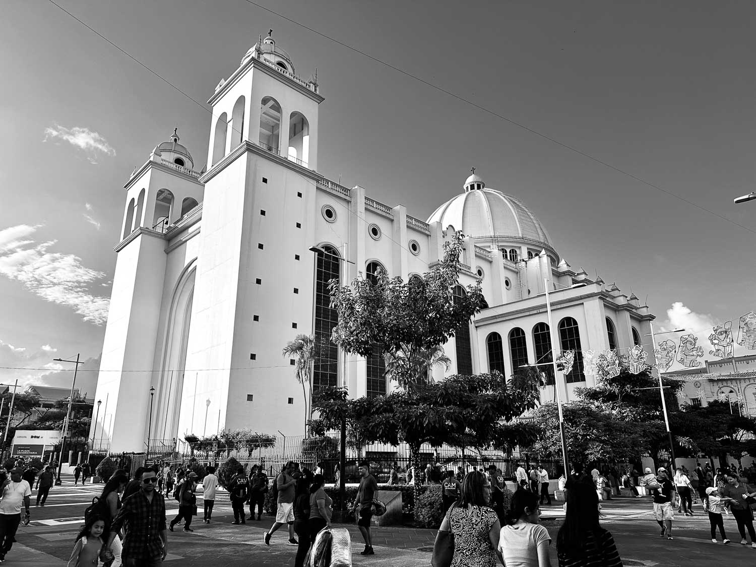 El Salvador Travel Tips: What to Know Before You Go 16 Catedral Metropolitana de San Salvador El Salvador
