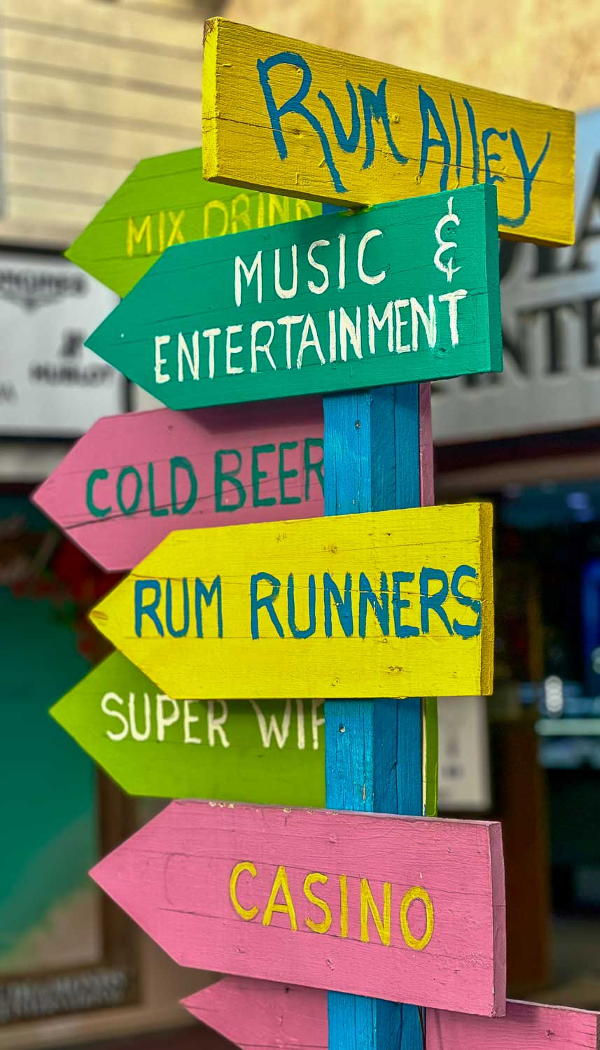 Heritage Quay cruise terminal facilities Antigua