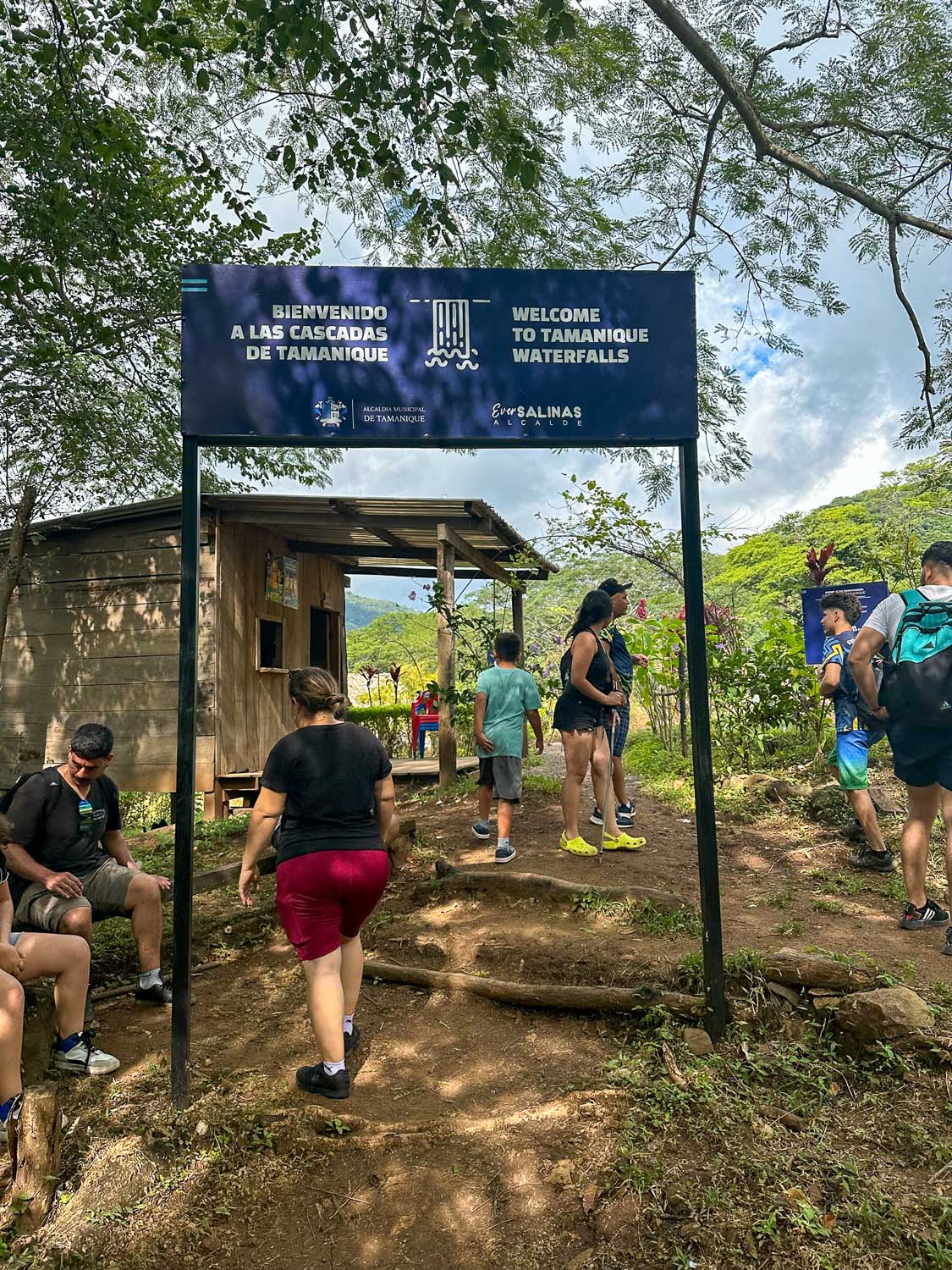 Entrance to Tamanique Waterfalls El Salvador