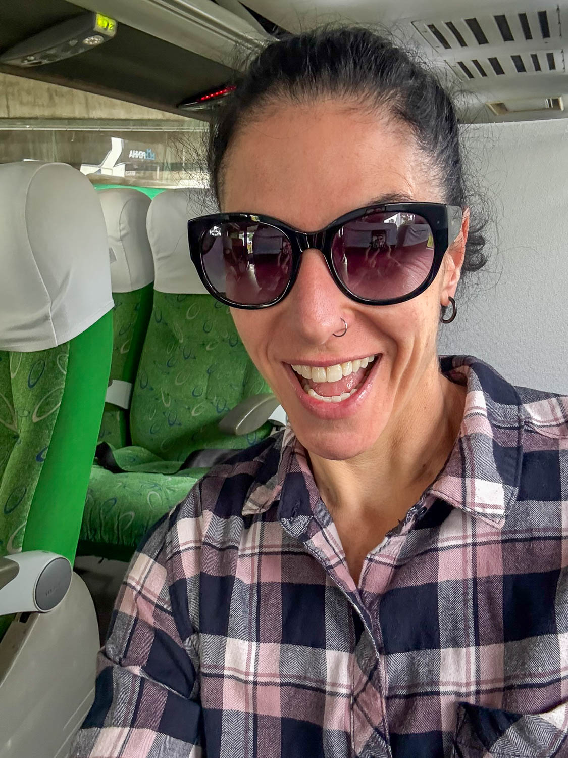 On the bus back to Curitiba after an amazing day in Morretes!