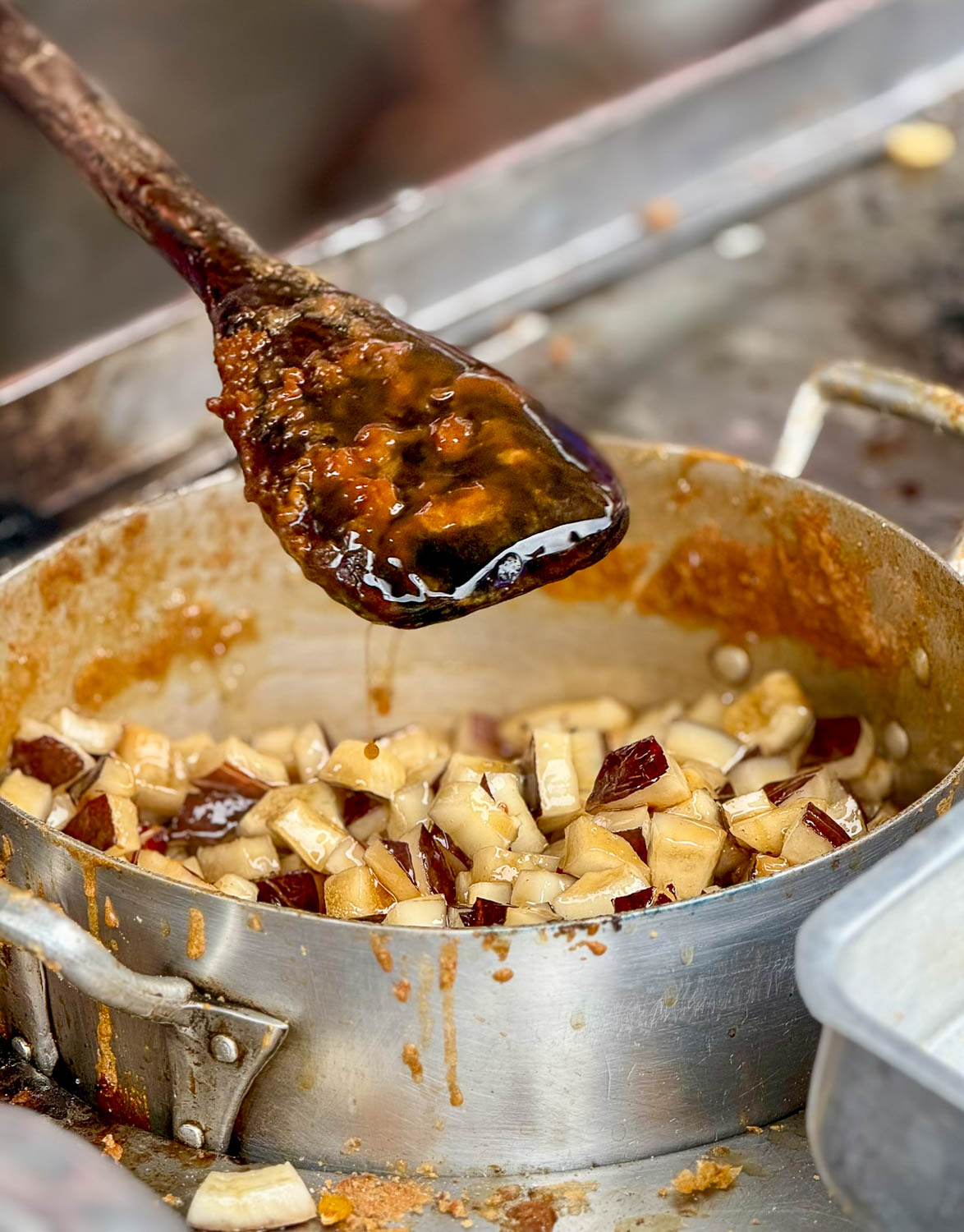 Best Things To Do in Embu das Artes: Travel Guide 24 Street food vendors and market stalls in Embu das Artes Brazil