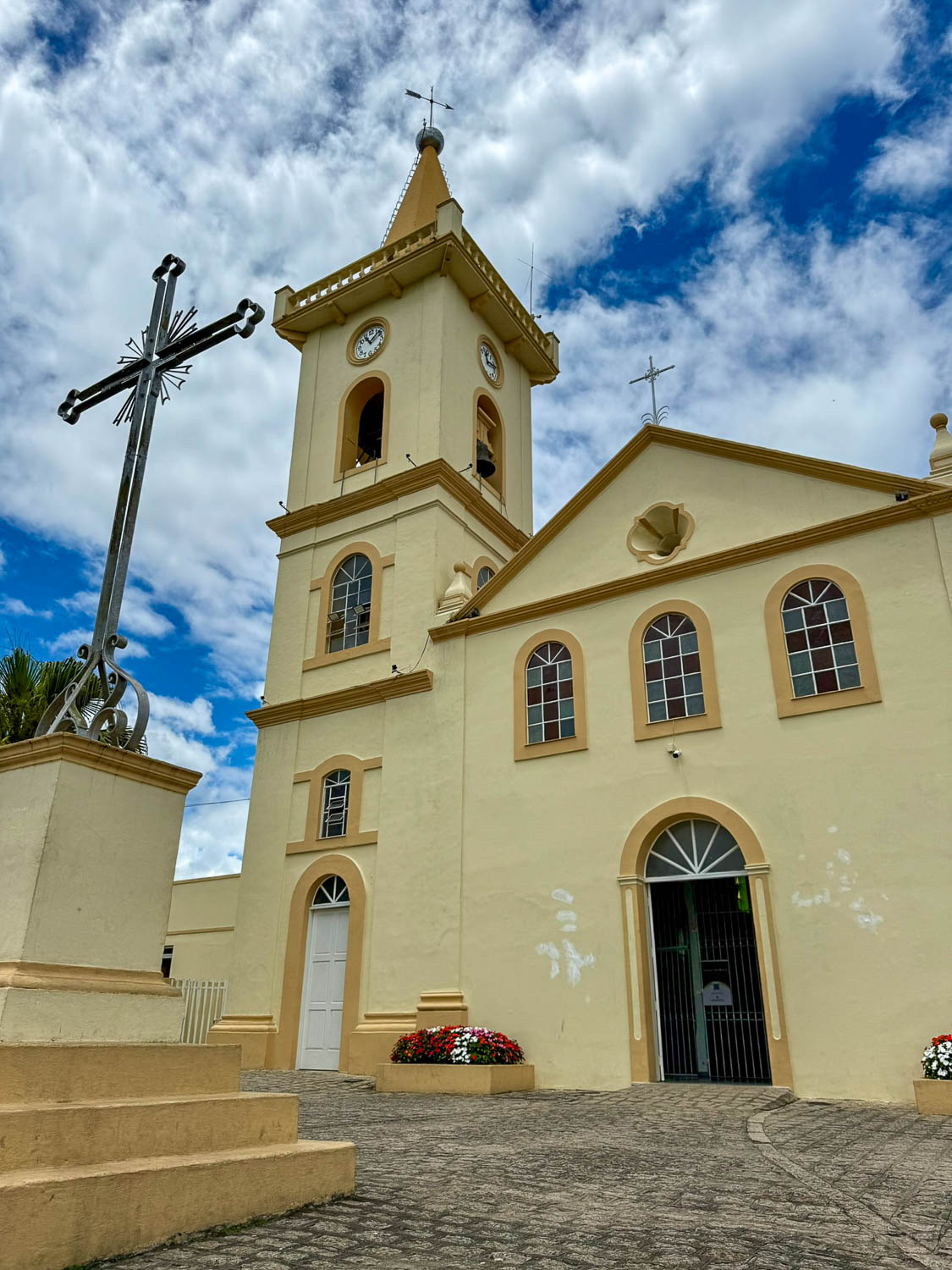 Igreja Matriz de Nossa Senhora do Porto, the main historic church in Morretes, Paraná, Brazil.