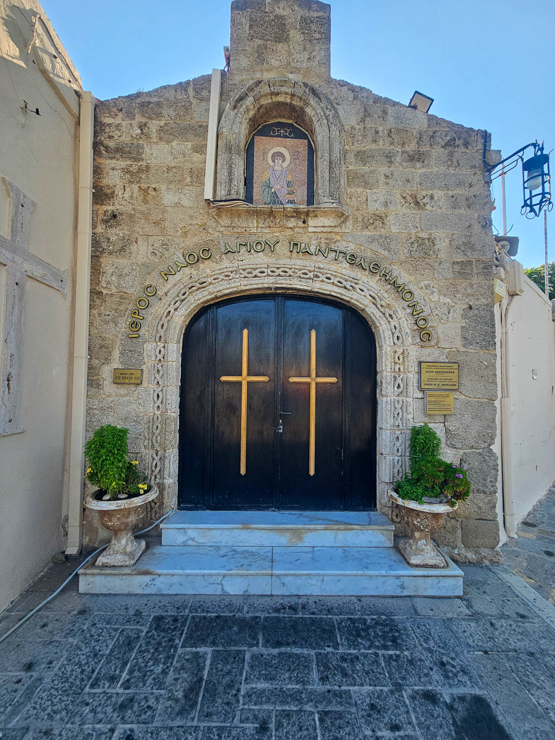 Old Town Rhodes, Greece: The Best Things To Do and See 18 Jewish Quarter in Old Town Rhodes Greece near Agios Panteleimonos church