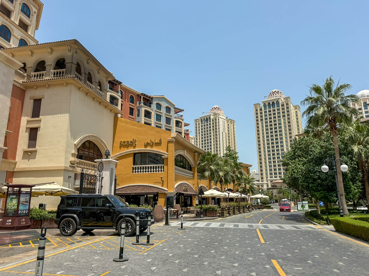 Spacious public plaza and event area at The Pearl Qatar