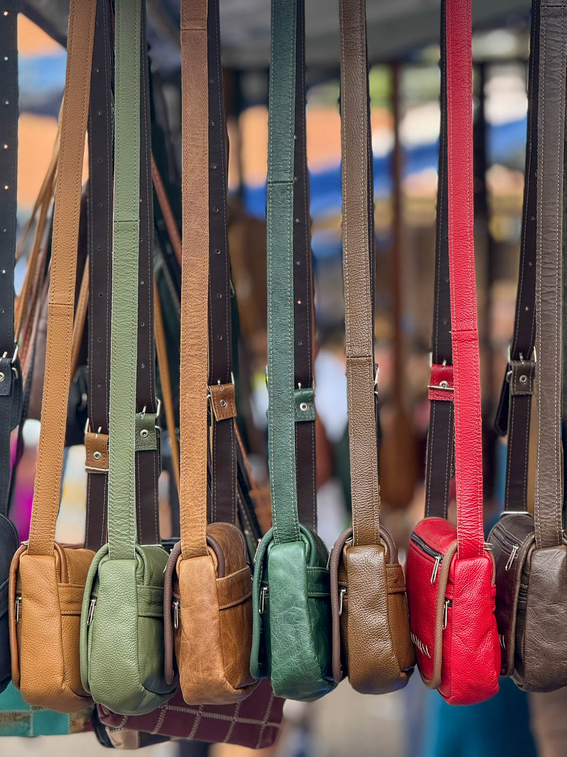 Feira de Artes de Embu das Artes: Your Guide to São Paulo’s Famous Arts & Crafts Market 12 Handcrafted leather handbags and wallets at Feira de Artes de Embu das Artes