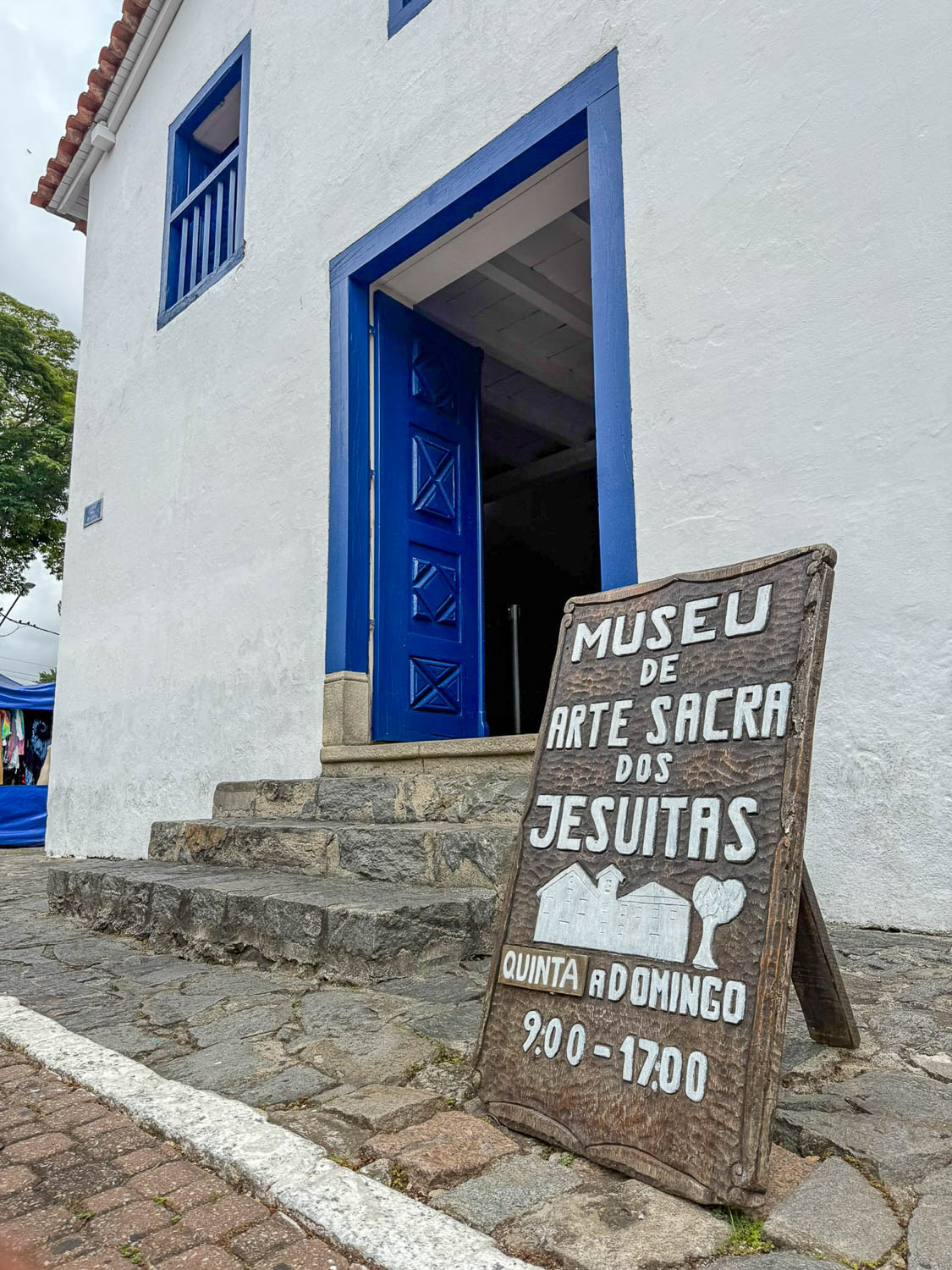 Museums of Embu das Artes: A Guide to the Town’s Cultural and Artistic Highlights 10 Museu de Arte Sacra dos Jesuítas, one of the most important museums in Embu das Artes Brazil